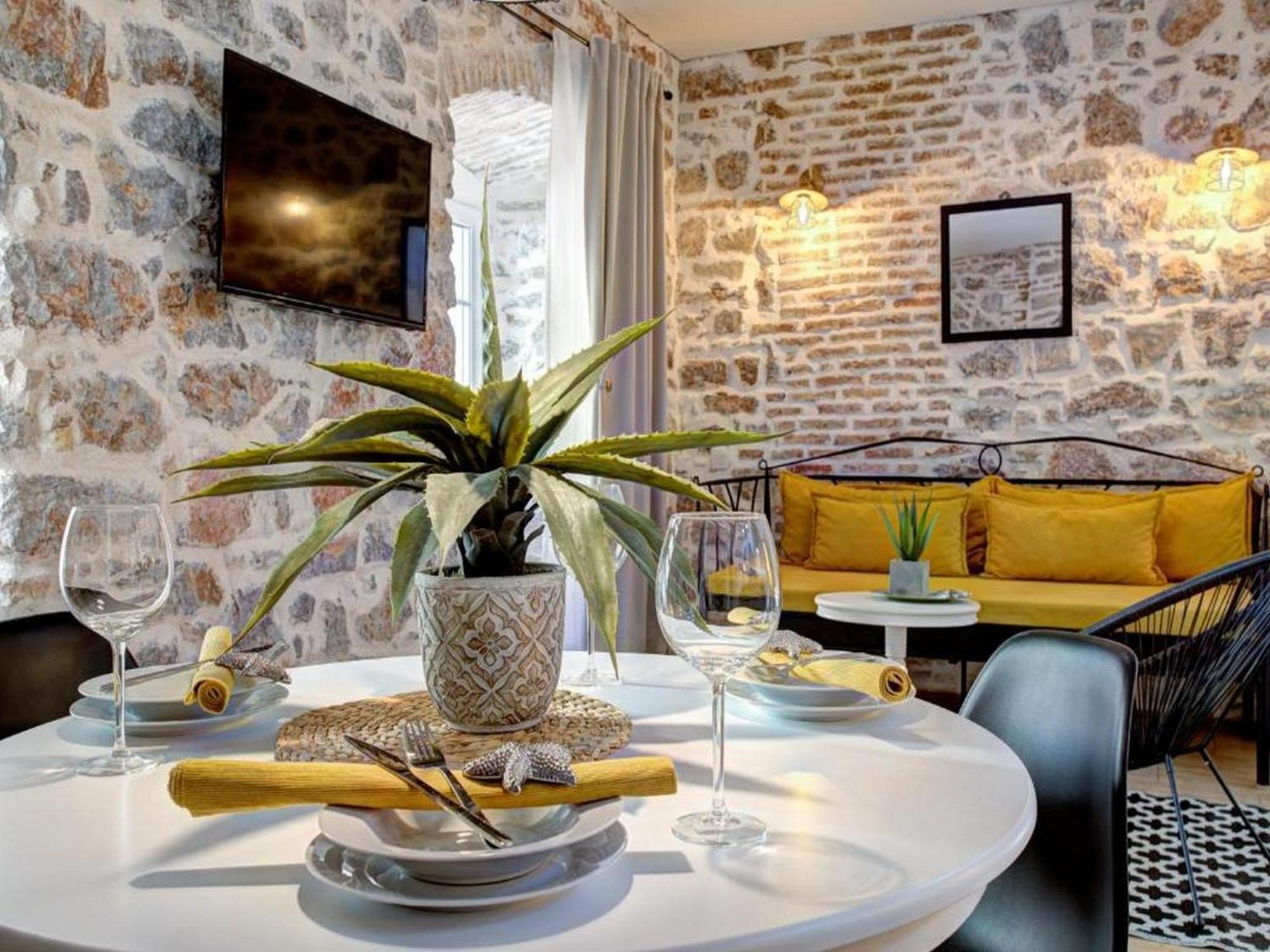 History House Moja Ti 1830 In Old Town Senj Hotel Senj  Room photo